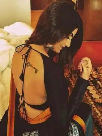 Housewife Call girl in nainital